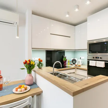 Mentha By Mital Apartman